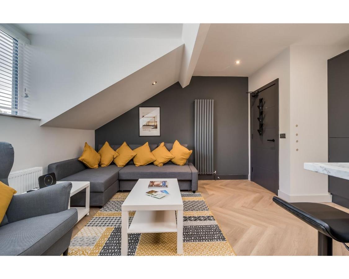 Central Apartments: University Street Belfast
